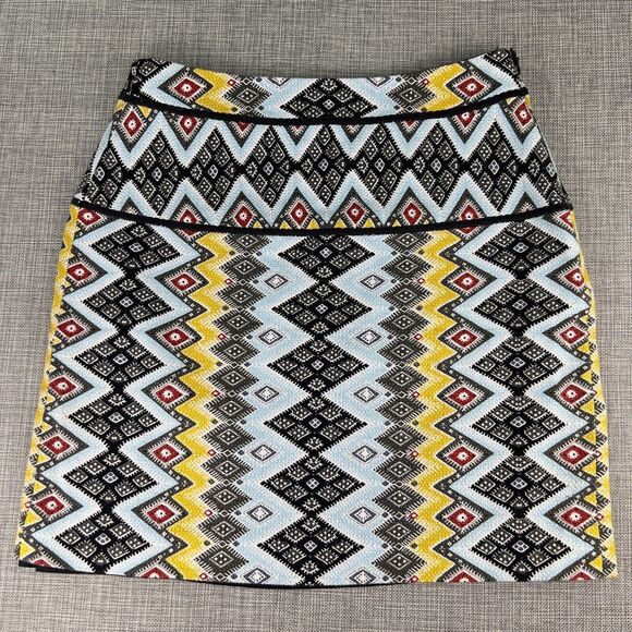Ann Taylor Skirt Sz 0 Mini Tribal Aztec Print Black Yellow Red Side Zip Textured - Picture 2 of 14